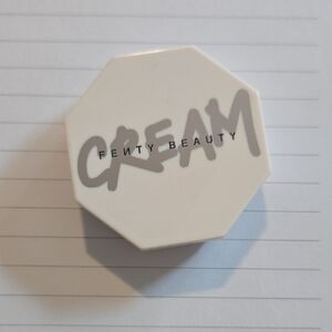 Fenty Beauty Octagonal Cream Compact in White